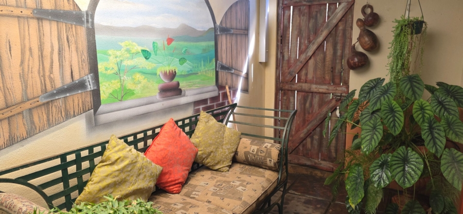 3 Bedroom Property for Sale in Umtentweni KwaZulu-Natal