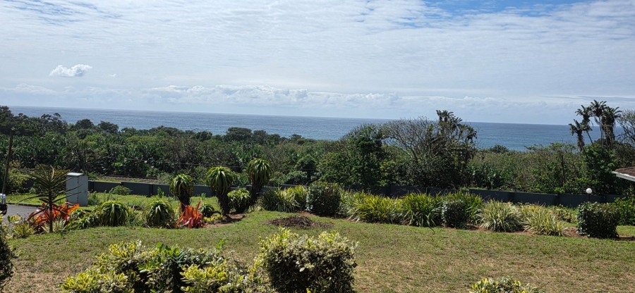 3 Bedroom Property for Sale in Umtentweni KwaZulu-Natal