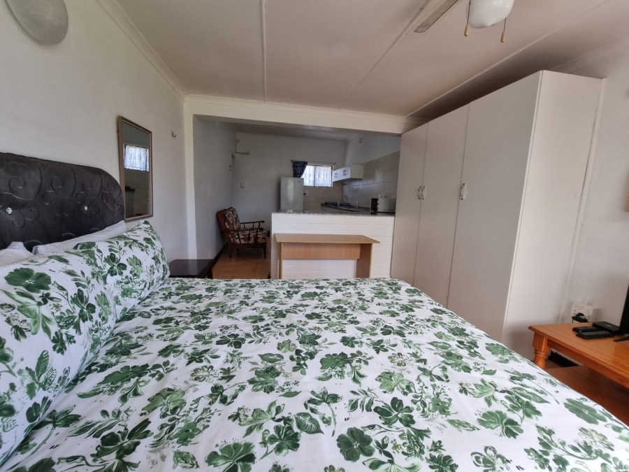 3 Bedroom Property for Sale in Southport KwaZulu-Natal