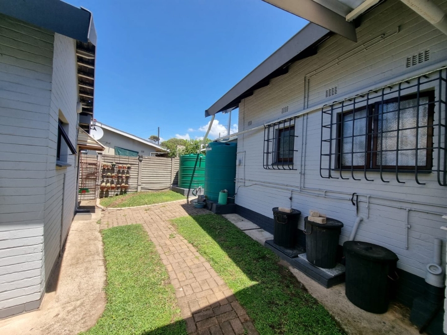 3 Bedroom Property for Sale in Southport KwaZulu-Natal