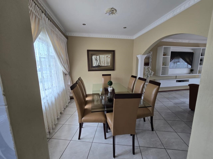 4 Bedroom Property for Sale in Sunwich Port KwaZulu-Natal