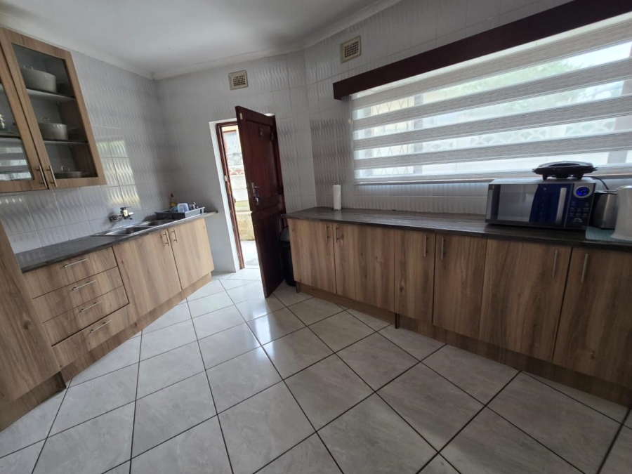 4 Bedroom Property for Sale in Sunwich Port KwaZulu-Natal