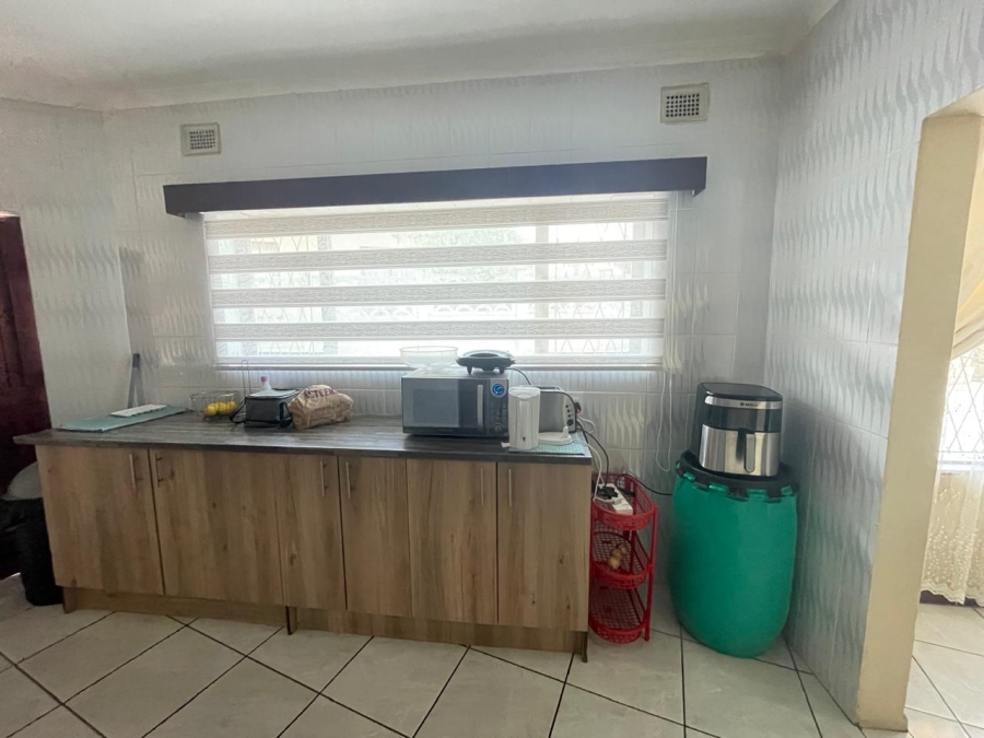 4 Bedroom Property for Sale in Sunwich Port KwaZulu-Natal