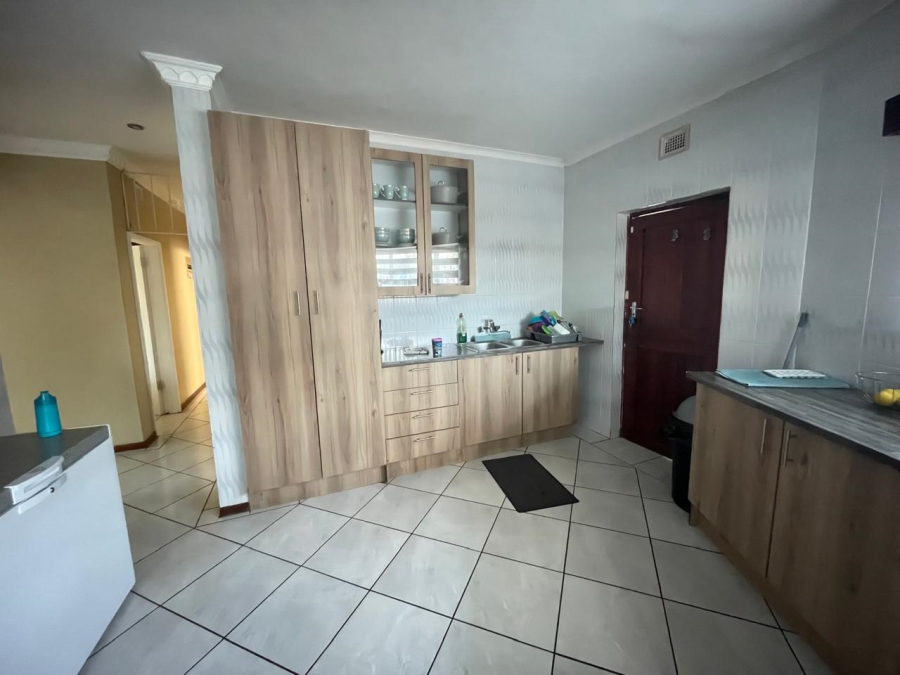 4 Bedroom Property for Sale in Sunwich Port KwaZulu-Natal