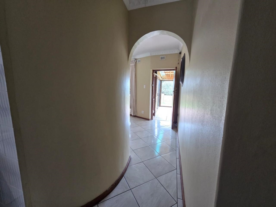 4 Bedroom Property for Sale in Sunwich Port KwaZulu-Natal