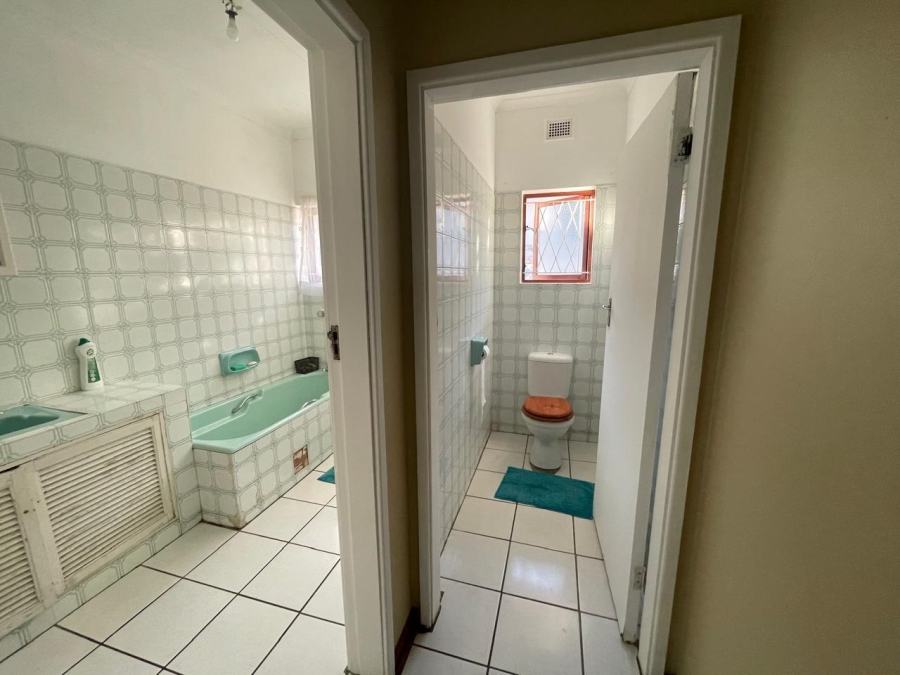 4 Bedroom Property for Sale in Sunwich Port KwaZulu-Natal