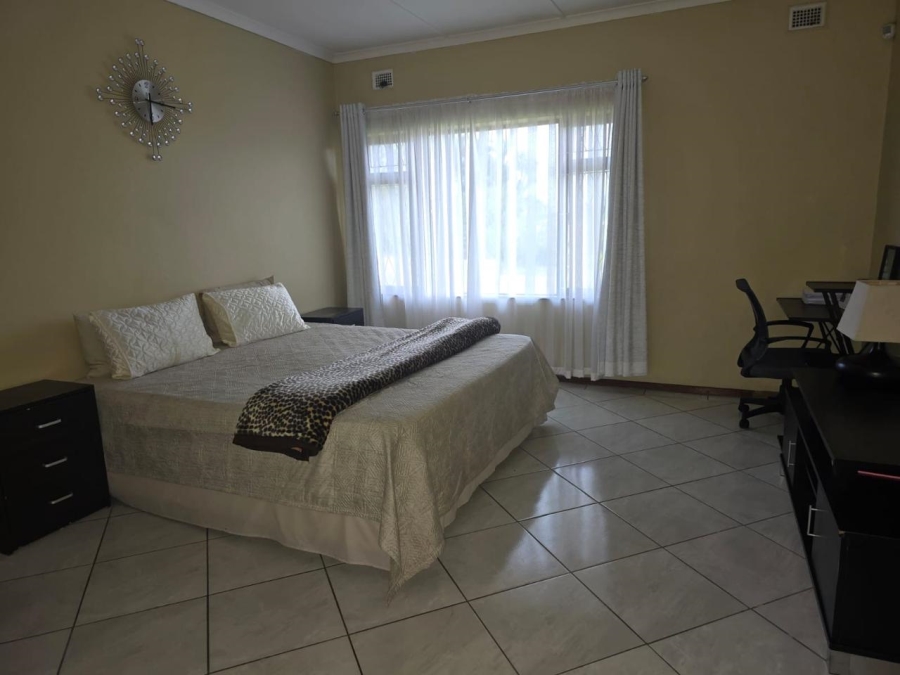 4 Bedroom Property for Sale in Sunwich Port KwaZulu-Natal