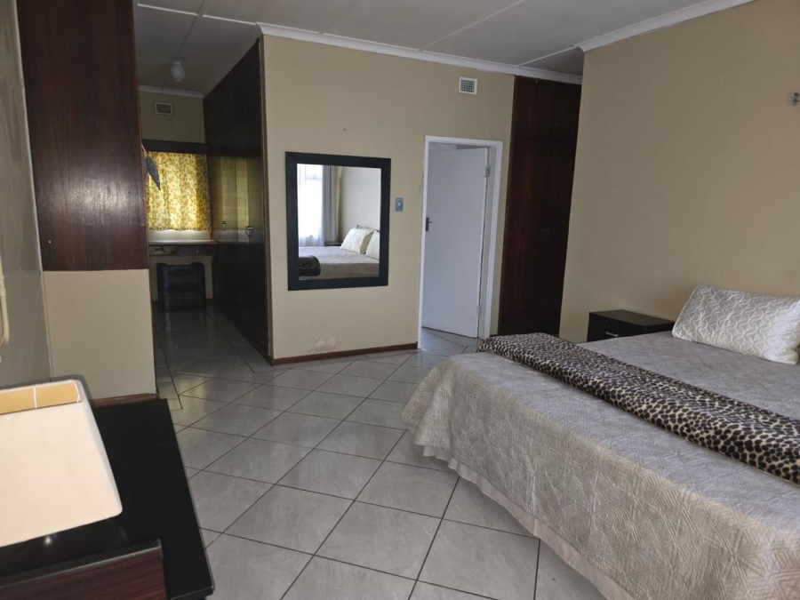 4 Bedroom Property for Sale in Sunwich Port KwaZulu-Natal