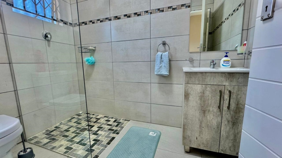 1 Bedroom Property for Sale in Dannhauser KwaZulu-Natal