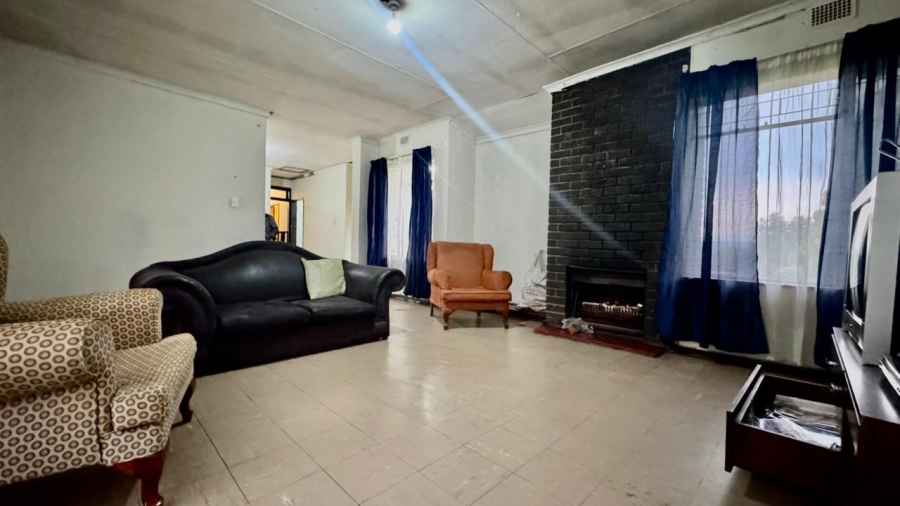 3 Bedroom Property for Sale in Amiel Park KwaZulu-Natal