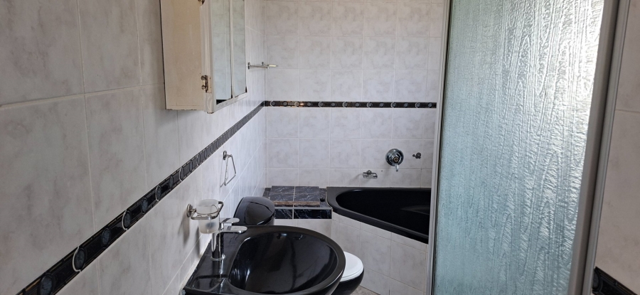 3 Bedroom Property for Sale in Blythedale KwaZulu-Natal