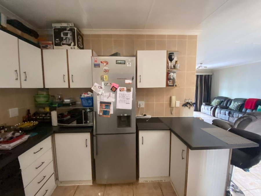 3 Bedroom Property for Sale in Lincoln Meade KwaZulu-Natal