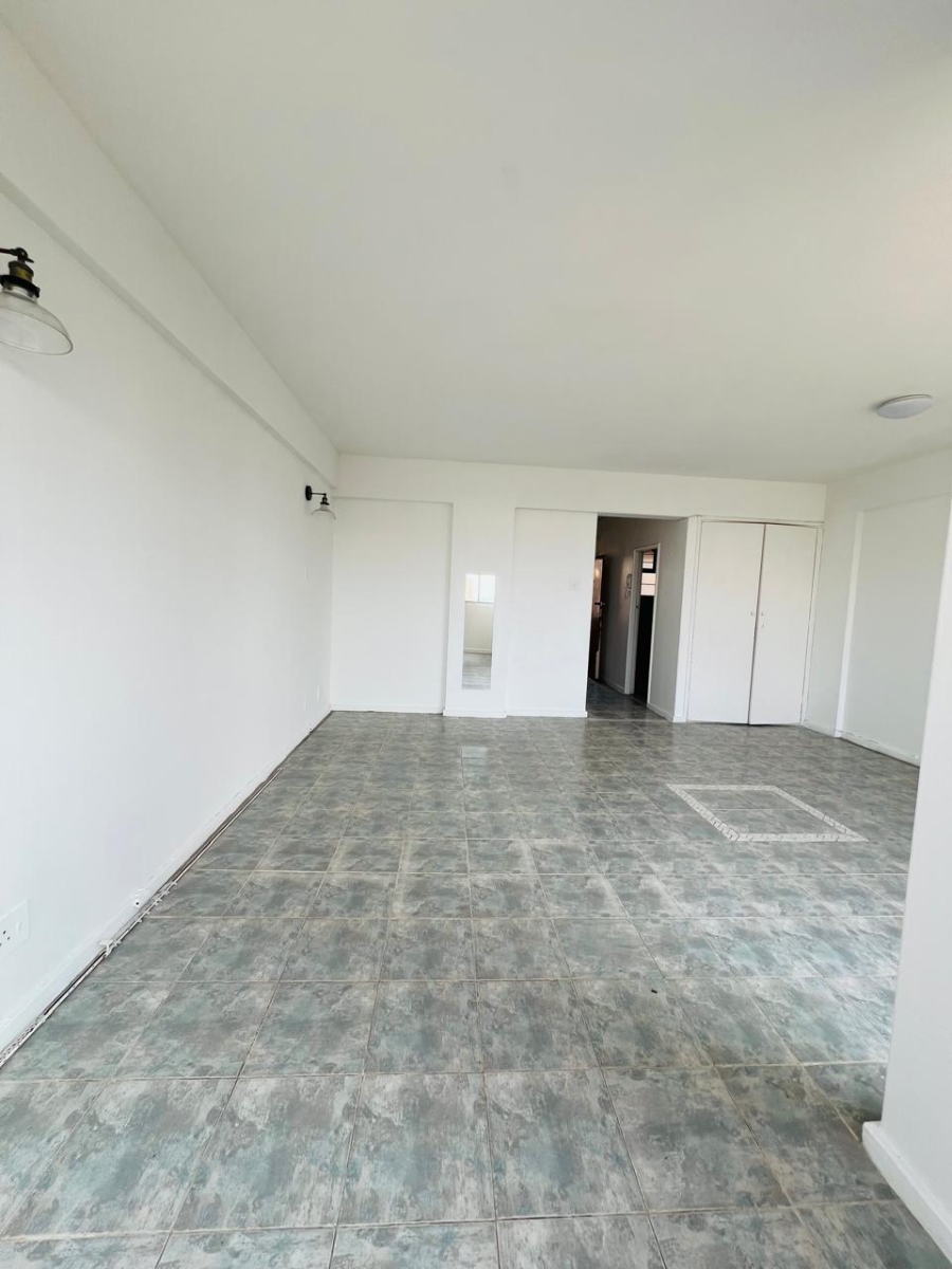 1 Bedroom Property for Sale in North Beach KwaZulu-Natal