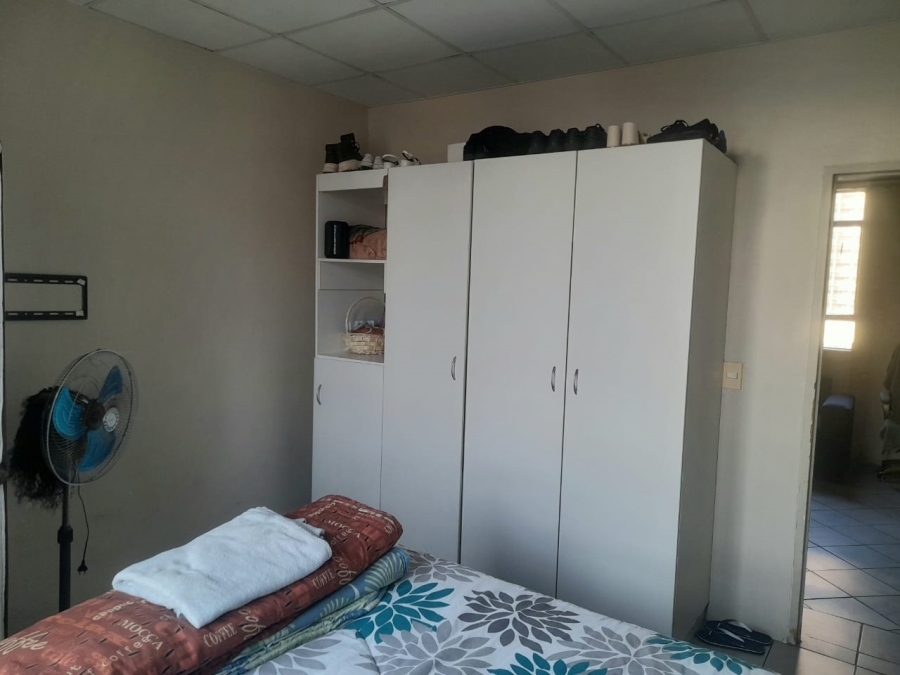 1 Bedroom Property for Sale in Durban Central KwaZulu-Natal