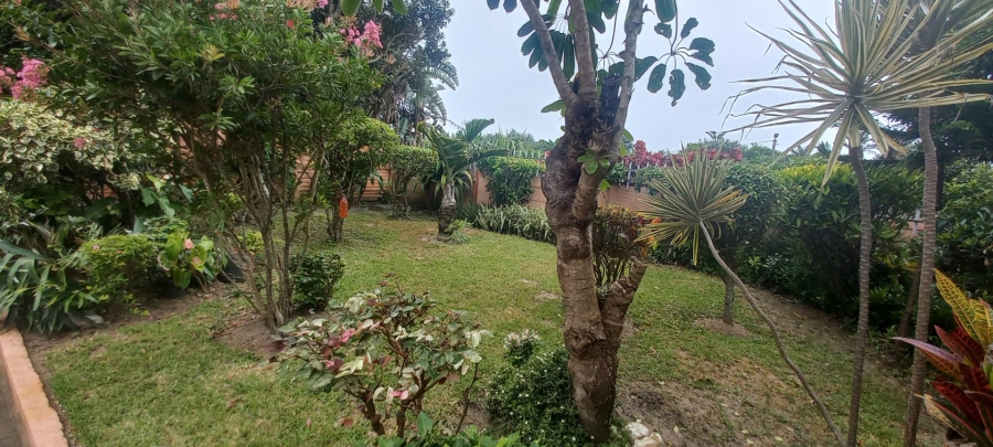 4 Bedroom Property for Sale in Oslo Beach KwaZulu-Natal