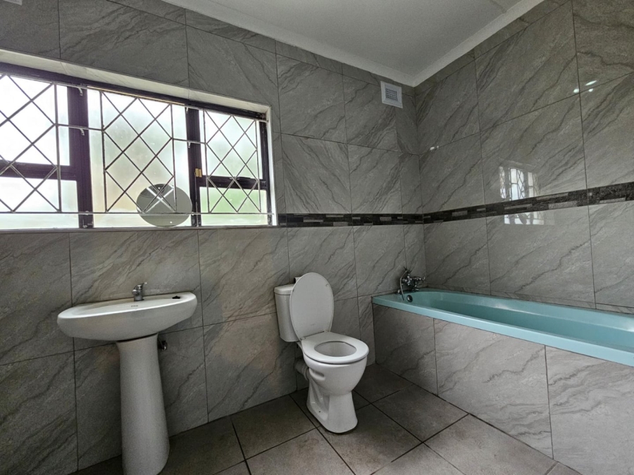 To Let 3 Bedroom Property for Rent in Stanger Manor KwaZulu-Natal