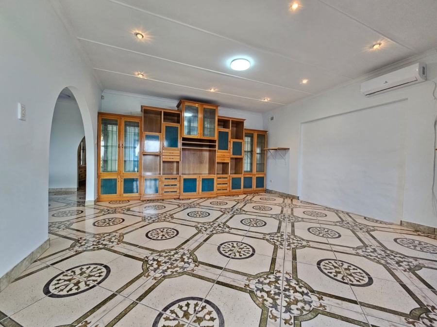 To Let 3 Bedroom Property for Rent in Stanger Manor KwaZulu-Natal