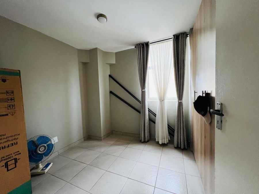 2 Bedroom Property for Sale in South Beach KwaZulu-Natal