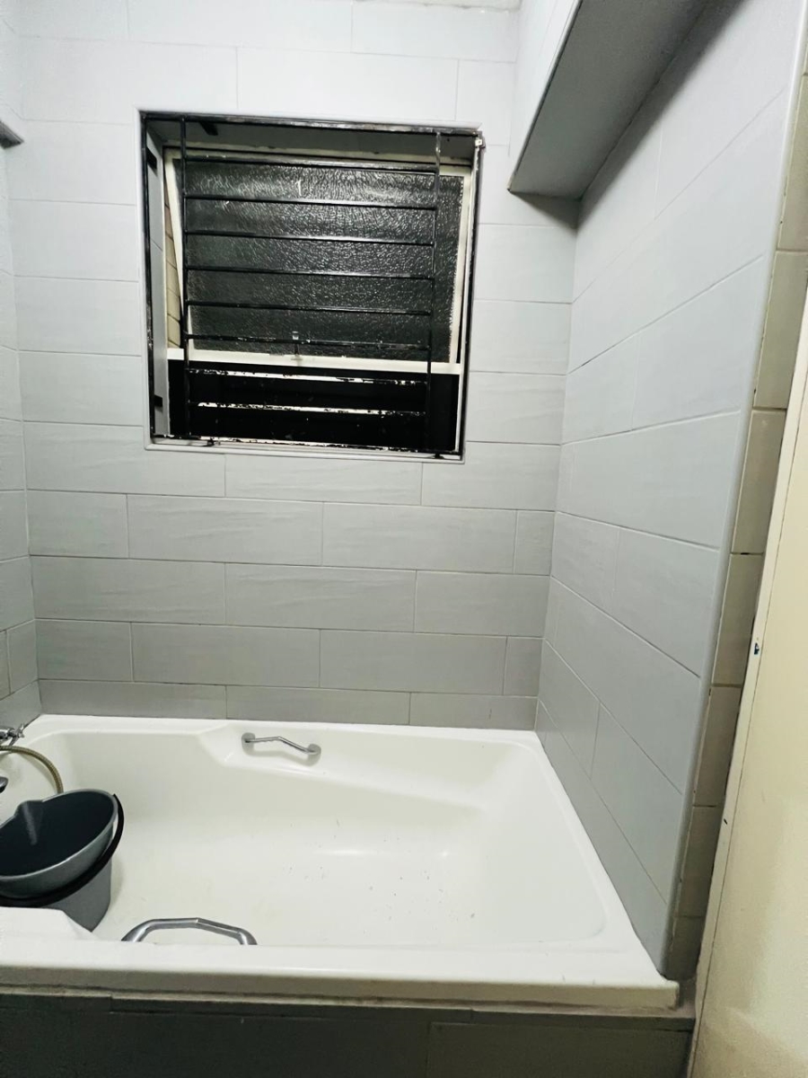 2 Bedroom Property for Sale in South Beach KwaZulu-Natal