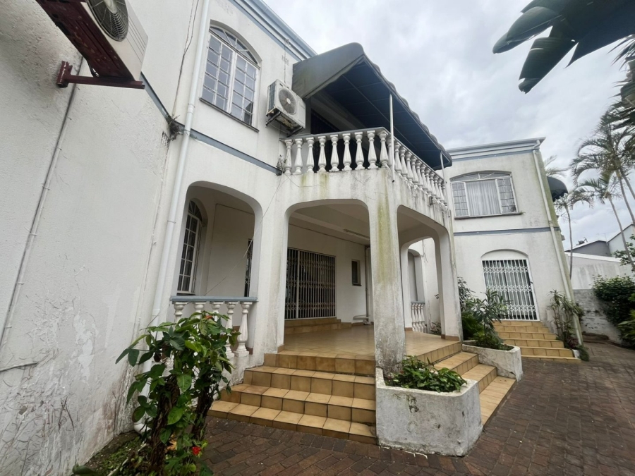 5 Bedroom Property for Sale in Reservoir Hills KwaZulu-Natal