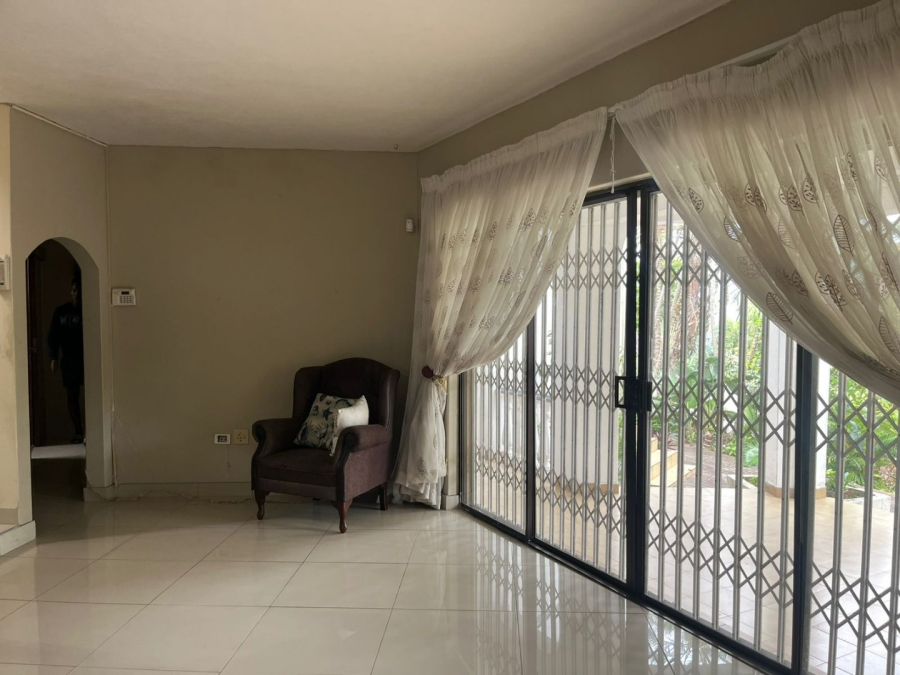 5 Bedroom Property for Sale in Reservoir Hills KwaZulu-Natal