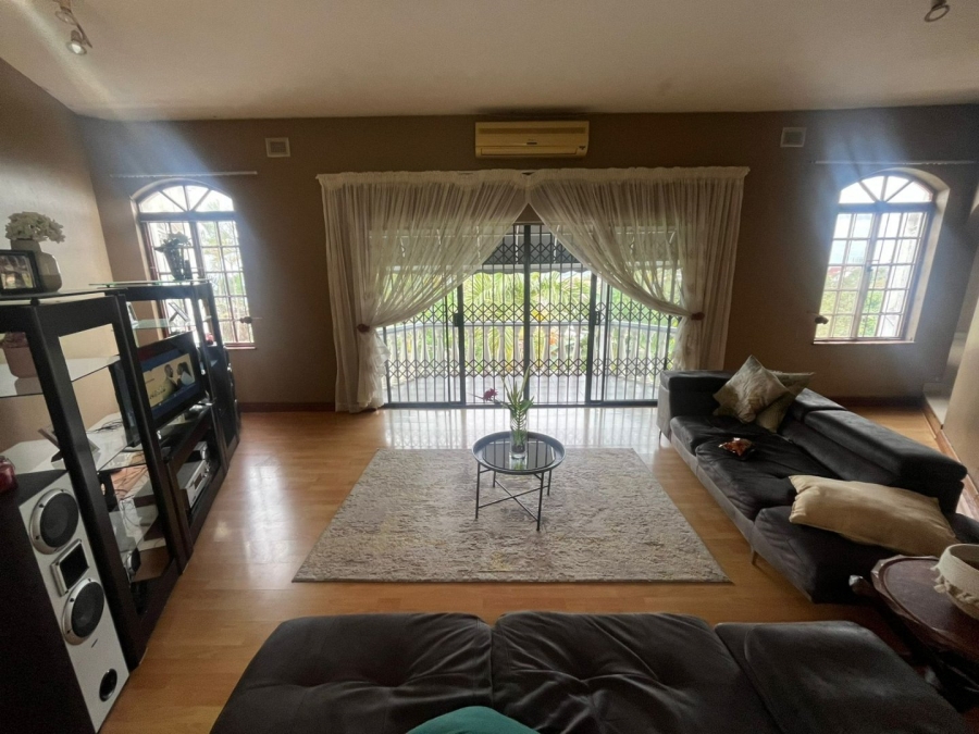 5 Bedroom Property for Sale in Reservoir Hills KwaZulu-Natal