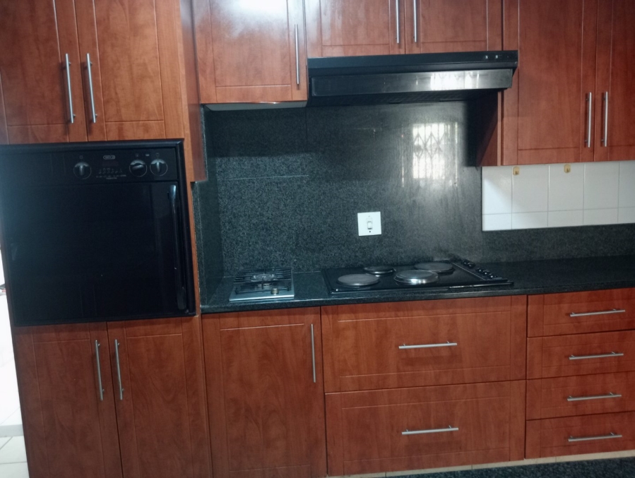 3 Bedroom Property for Sale in Chiltern Hills KwaZulu-Natal