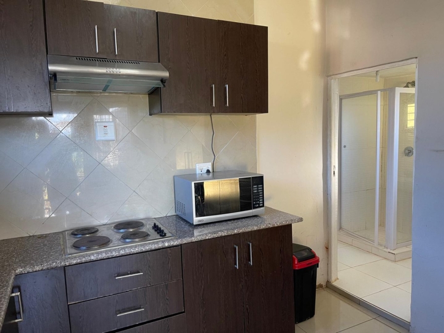 To Let 1 Bedroom Property for Rent in Bluff KwaZulu-Natal