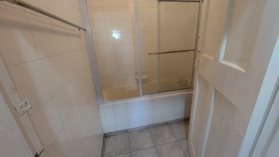 To Let 1 Bedroom Property for Rent in Overport KwaZulu-Natal