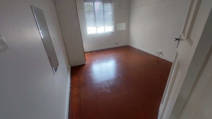 To Let 1 Bedroom Property for Rent in Overport KwaZulu-Natal