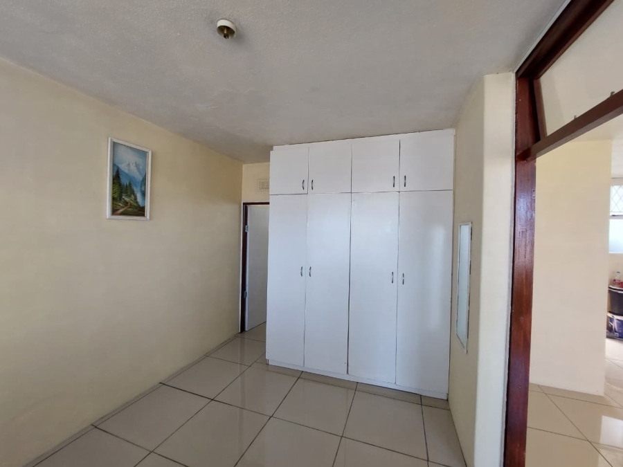 To Let 2 Bedroom Property for Rent in Point KwaZulu-Natal