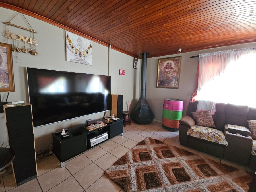 3 Bedroom Property for Sale in Sunset View KwaZulu-Natal