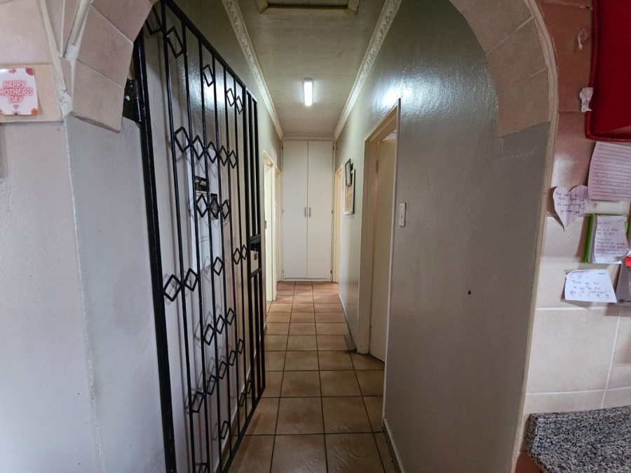 3 Bedroom Property for Sale in Sunset View KwaZulu-Natal