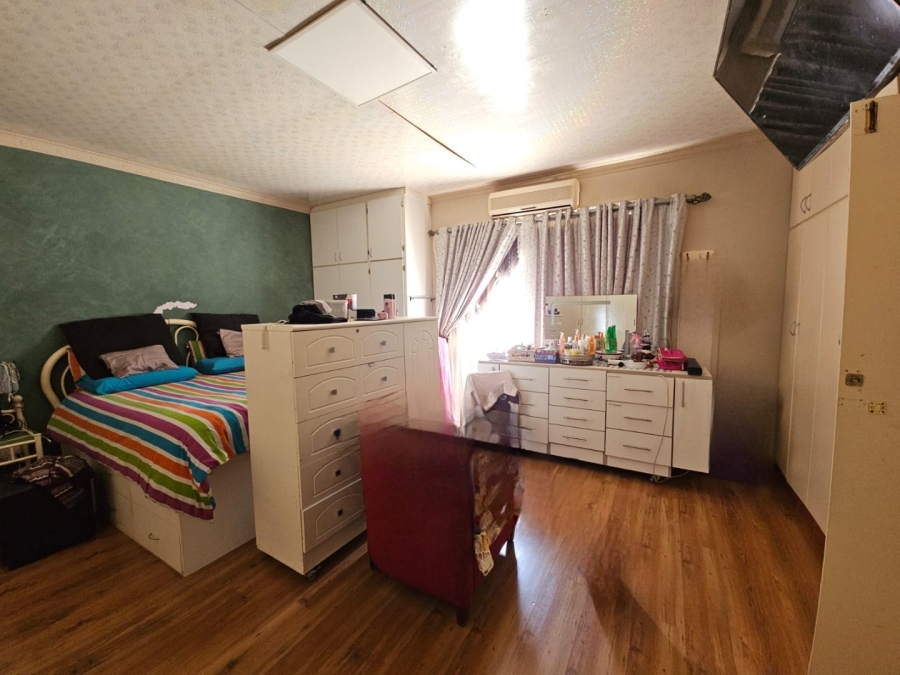 3 Bedroom Property for Sale in Sunset View KwaZulu-Natal