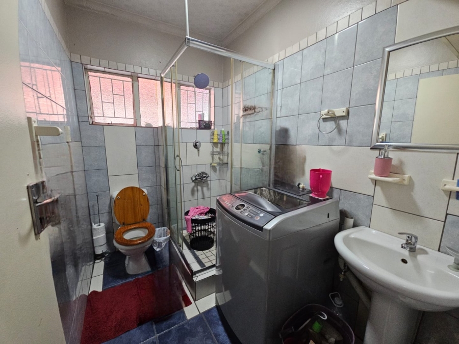 3 Bedroom Property for Sale in Sunset View KwaZulu-Natal