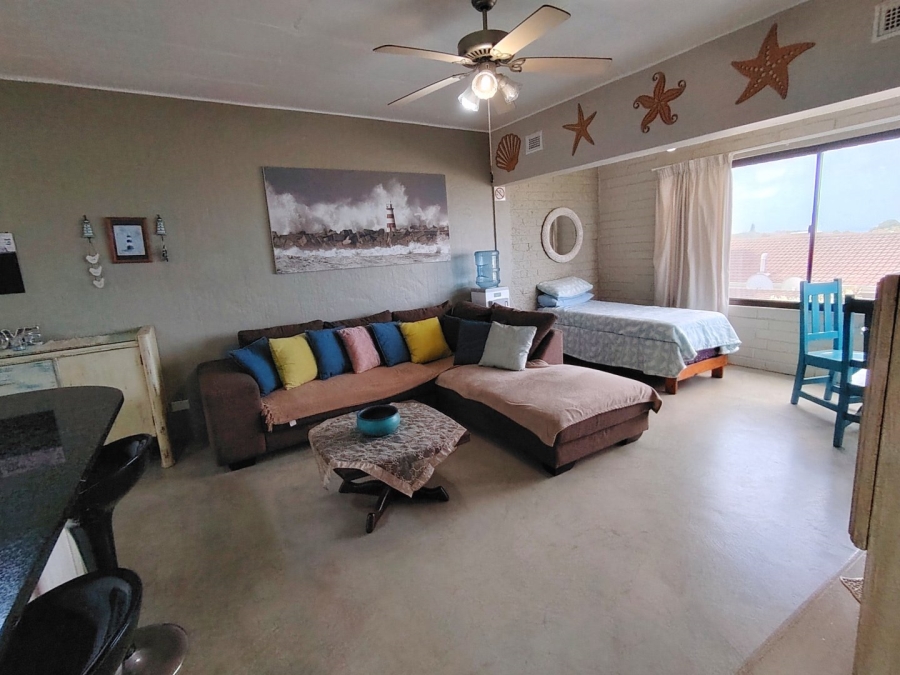 2 Bedroom Property for Sale in St Michaels On Sea KwaZulu-Natal