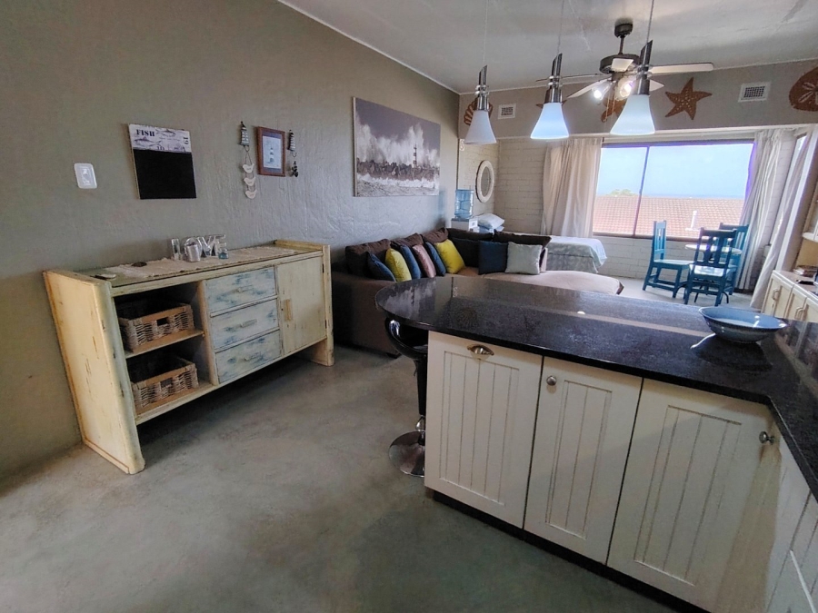 2 Bedroom Property for Sale in St Michaels On Sea KwaZulu-Natal