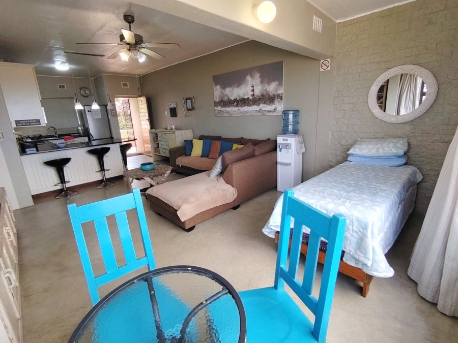 2 Bedroom Property for Sale in St Michaels On Sea KwaZulu-Natal
