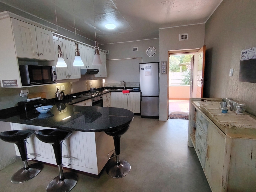 2 Bedroom Property for Sale in St Michaels On Sea KwaZulu-Natal