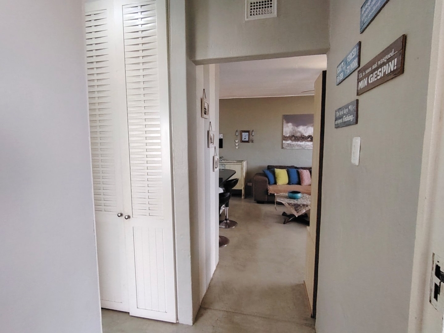 2 Bedroom Property for Sale in St Michaels On Sea KwaZulu-Natal