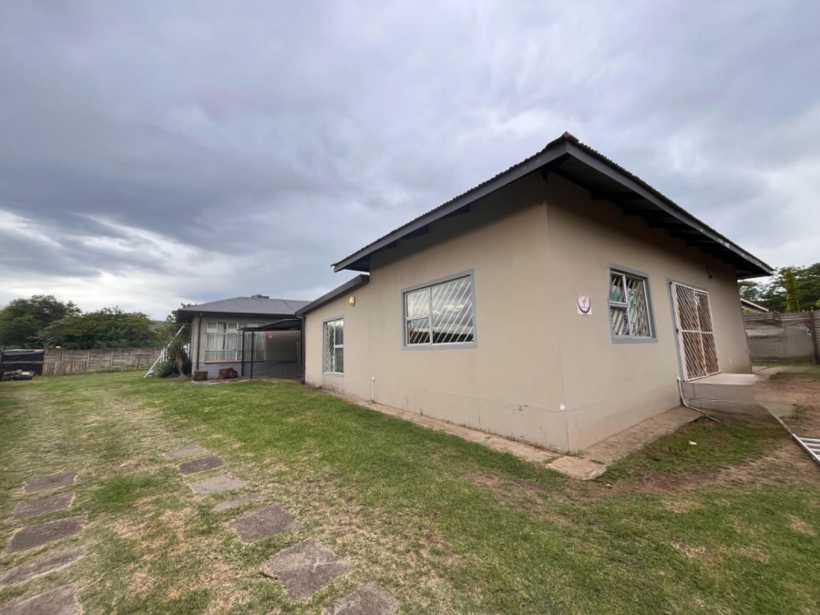 3 Bedroom Property for Sale in Pioneer Park KwaZulu-Natal