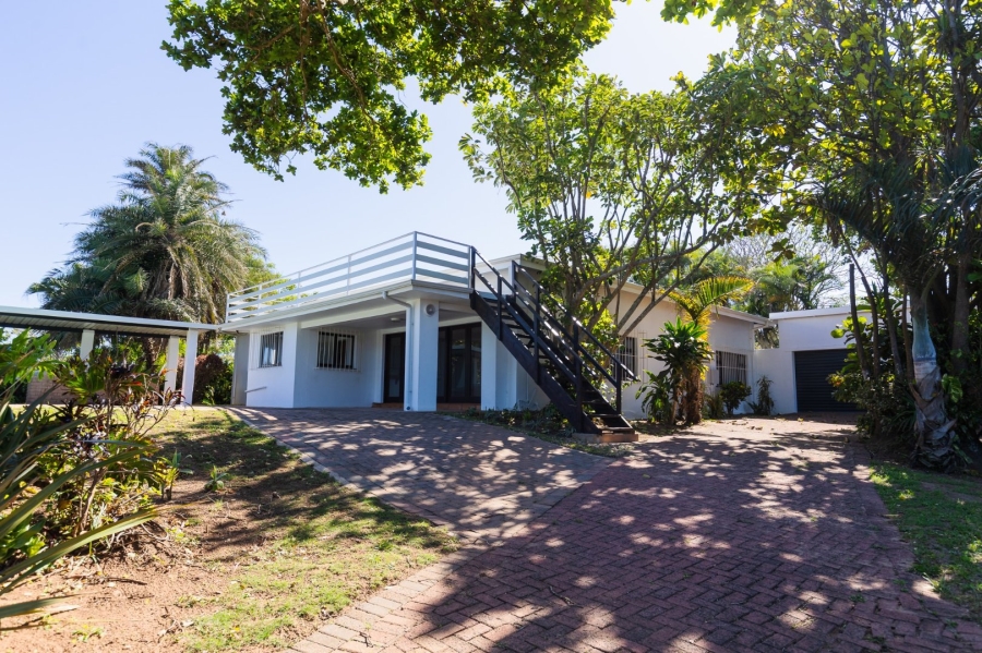 4 Bedroom Property for Sale in Umzumbe KwaZulu-Natal