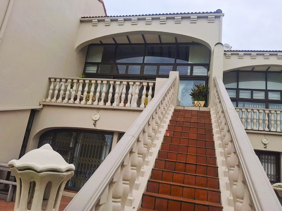 3 Bedroom Property for Sale in Uvongo Beach KwaZulu-Natal