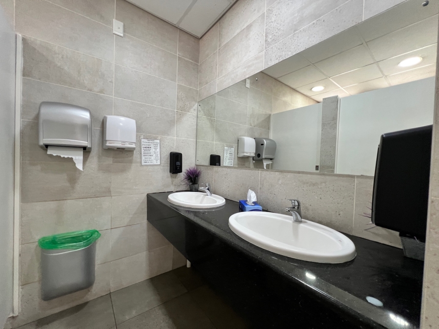 To Let commercial Property for Rent in La Lucia Ridge KwaZulu-Natal