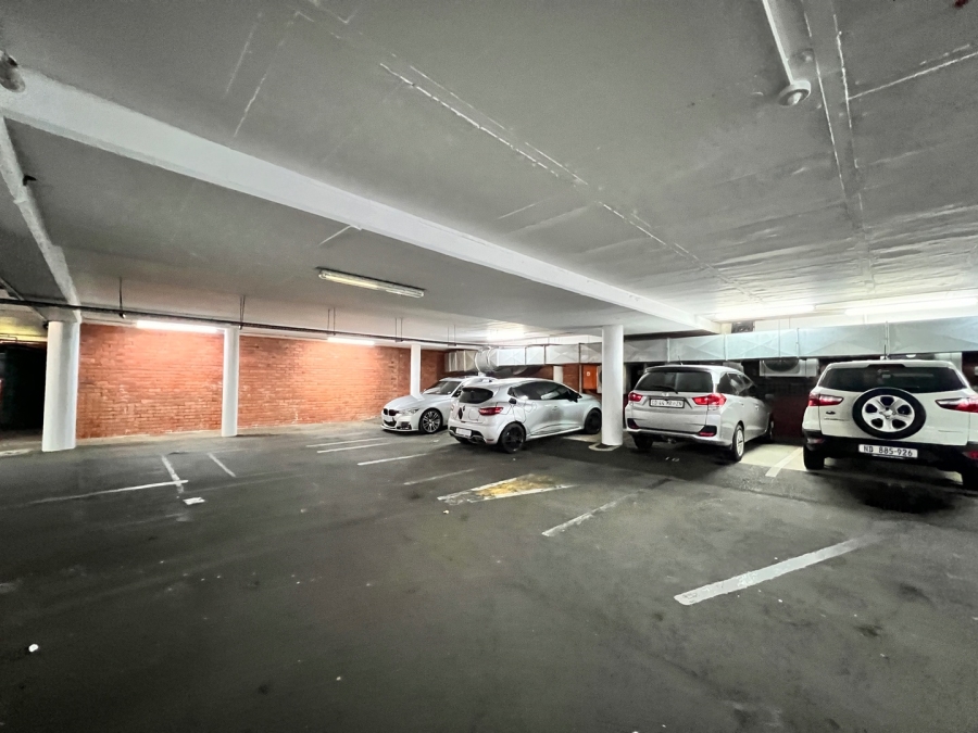 To Let commercial Property for Rent in La Lucia Ridge KwaZulu-Natal