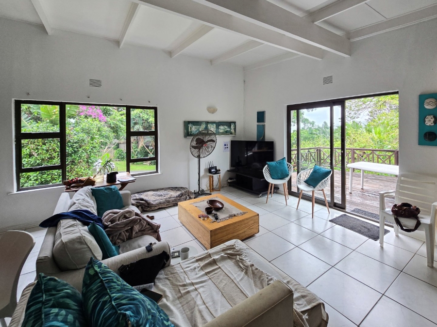 4 Bedroom Property for Sale in Leisure Bay KwaZulu-Natal