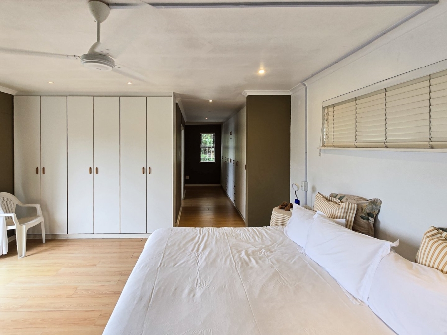 4 Bedroom Property for Sale in Leisure Bay KwaZulu-Natal