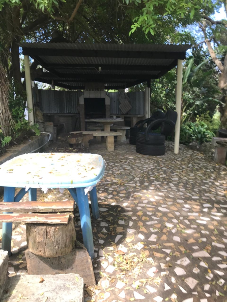 To Let 2 Bedroom Property for Rent in Margate KwaZulu-Natal