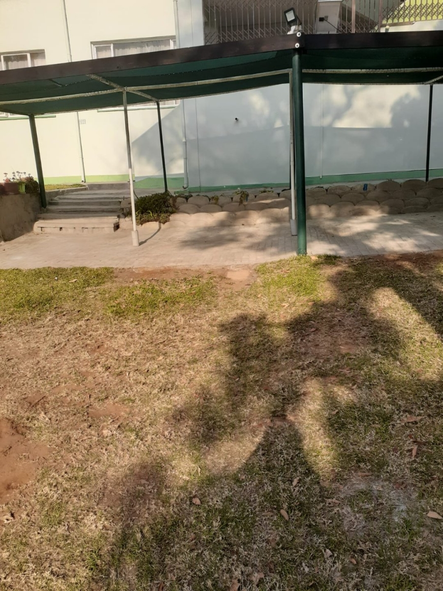 To Let 2 Bedroom Property for Rent in Margate KwaZulu-Natal