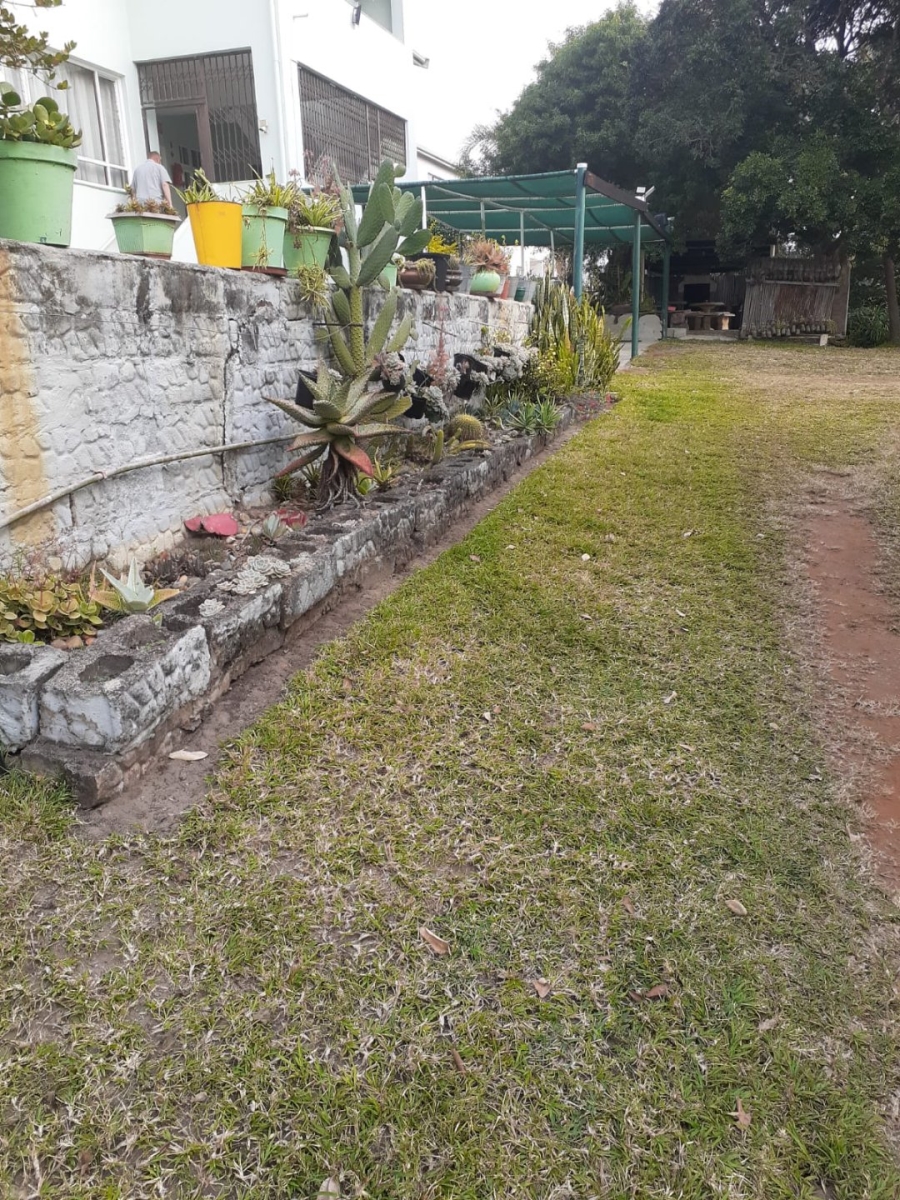 To Let 2 Bedroom Property for Rent in Margate KwaZulu-Natal